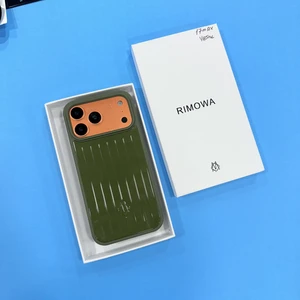 Rimowa + mag safe original