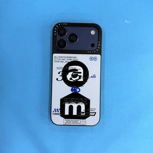 Селиконовый Casetify