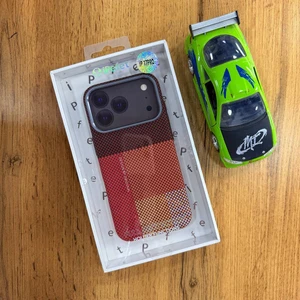 Carbon case