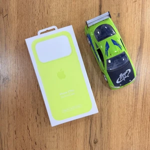 Silicone case by apple 1:1 original