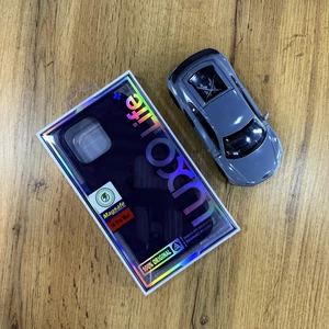 Purple silicone + mag safe
