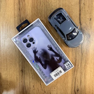 Woman case for 16 pro max