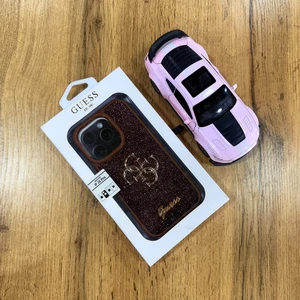 Guess case 16 pro