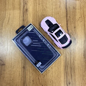 Carbon case + mag safe на 16 pro