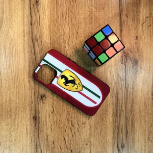 Ferrari case на 15 Pro max